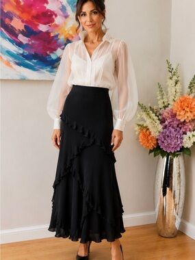 Ellen Tracy Black Maxi Skirt w/ ruffles. Waist 19”